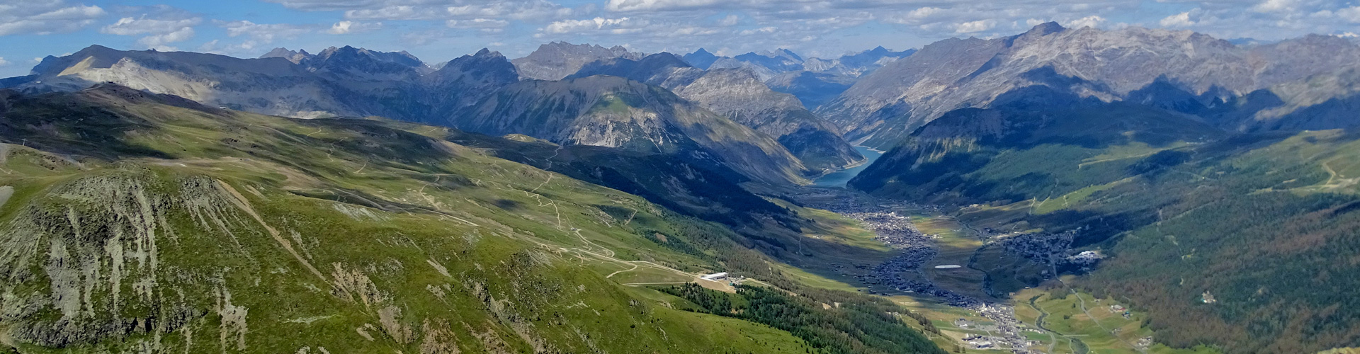 Tour Hiking dei Baitel Livigno