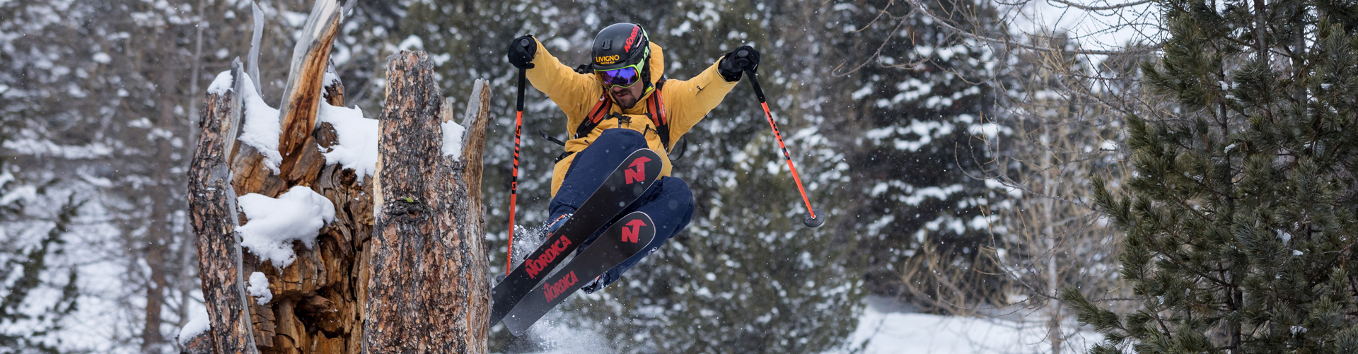 Sciatore freeride a Carosello 3000
