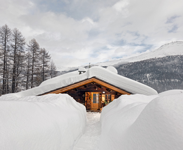 Chalet innevato a Livigno