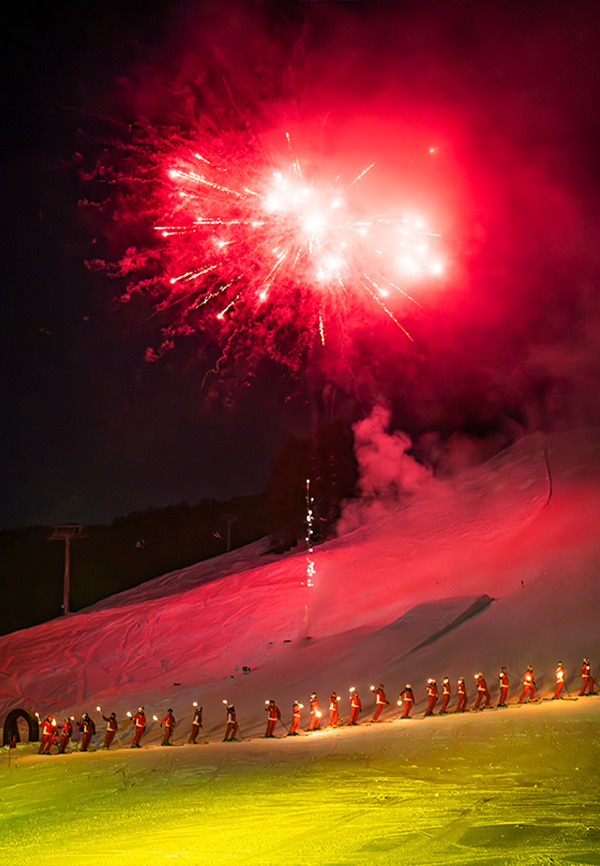 fuochi d'artificio nella notte a Carosello 3000