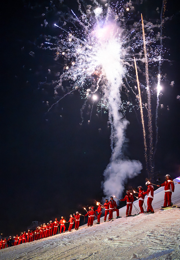 fuochi d'artificio nella notte a Carosello 3000