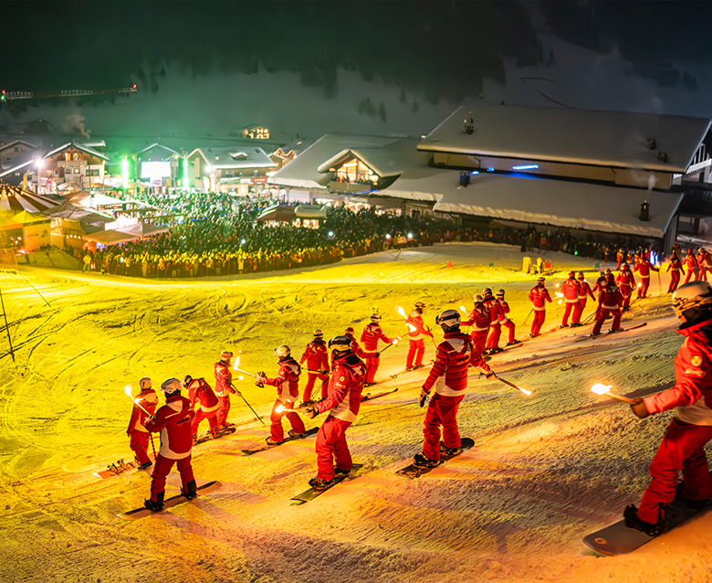 Torchlight ski parade at Carosello 3000