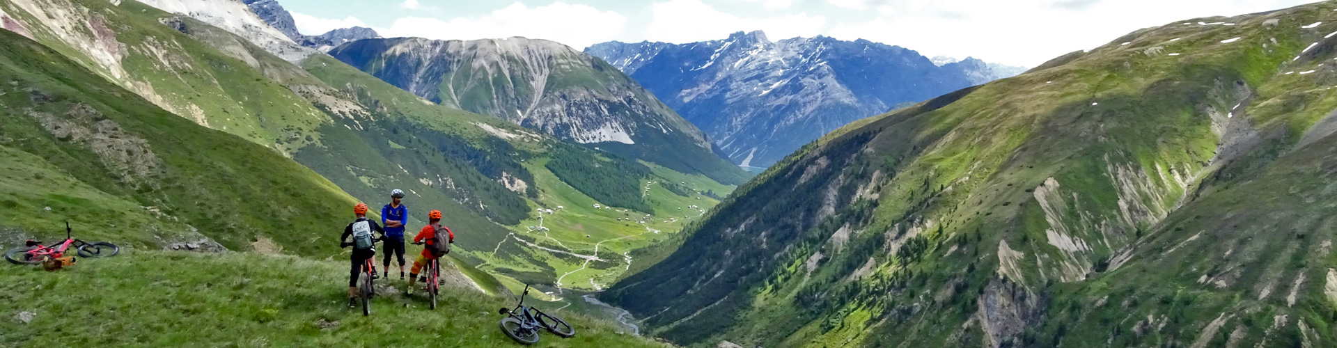 E-bike sulle montagne di Carosello 3000